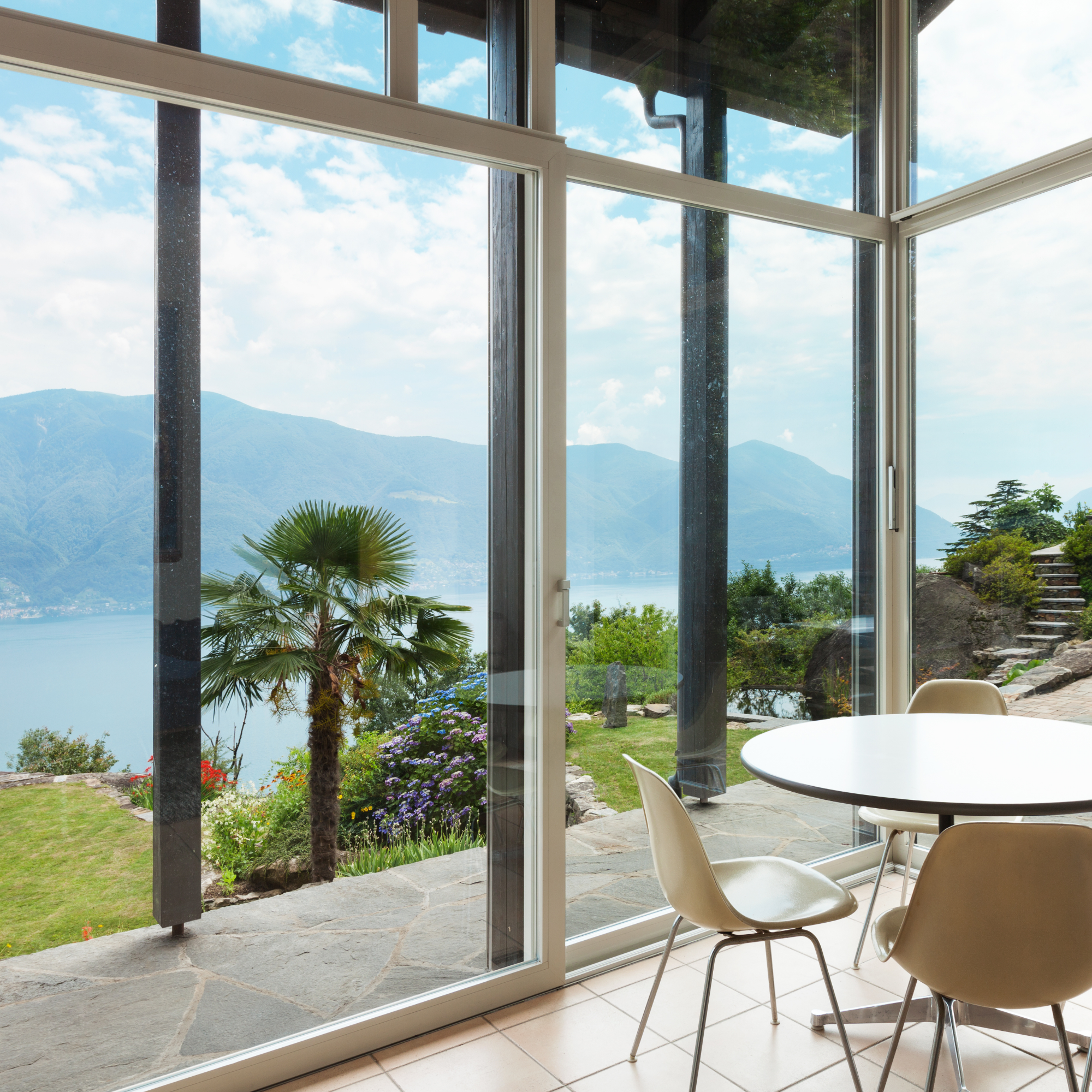 Terrasse avec toiture polycarbonate